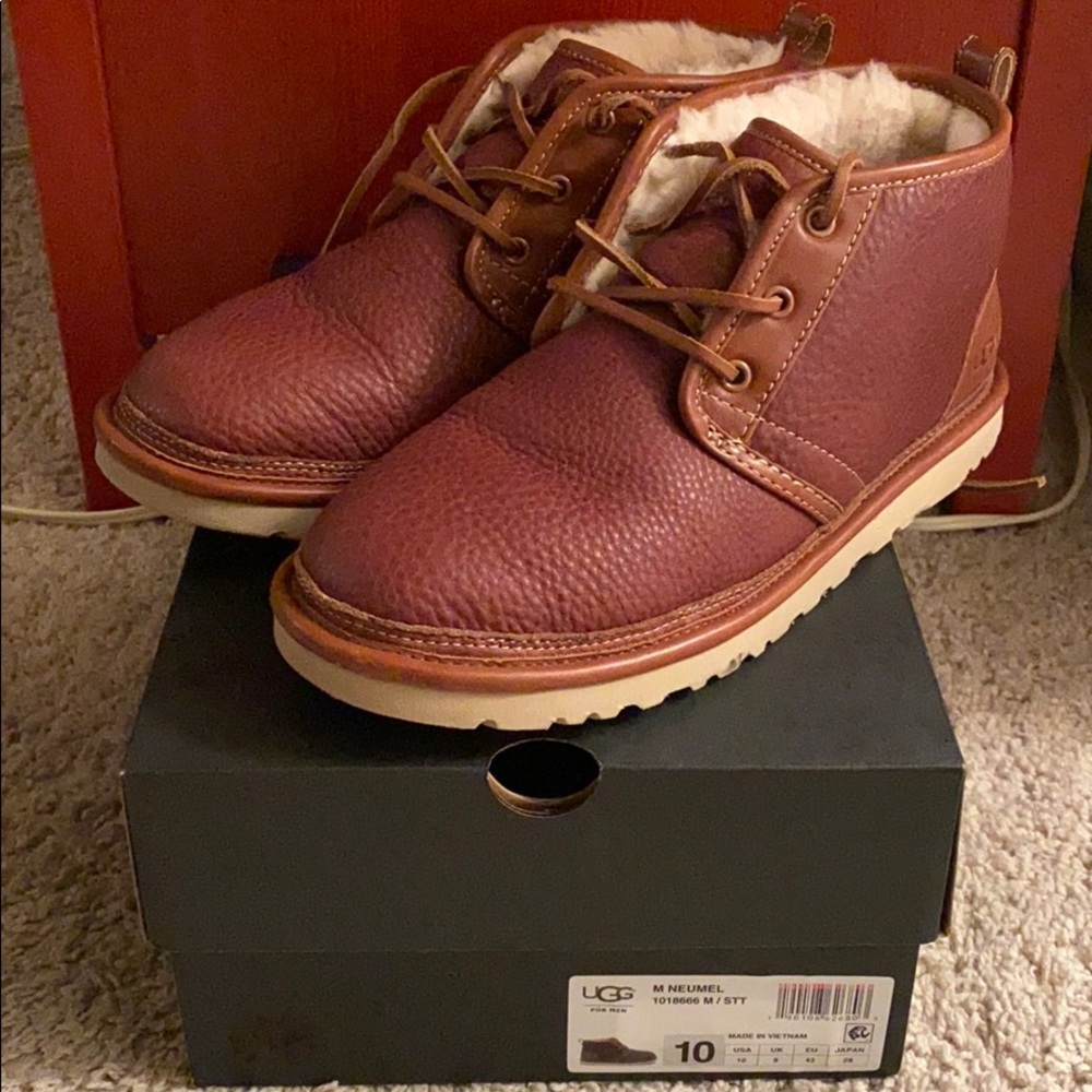 UGG Men's Neumel Chukka Boot (Size 10)